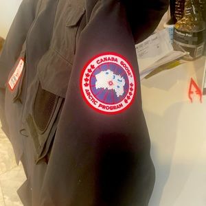 Brand new with tags! Canada goose expedition parka rare OVO edition